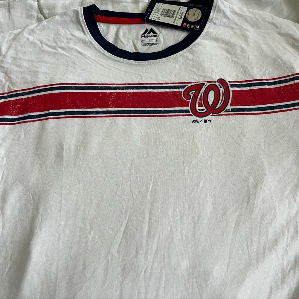 NWT Washington Nationals Unisex Size Large Majestic Authentic MLB T-Shirt